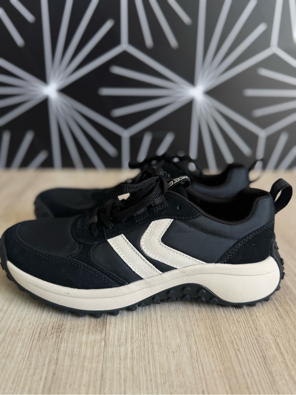 KEEN KS86 Retro Trail Sneakers
